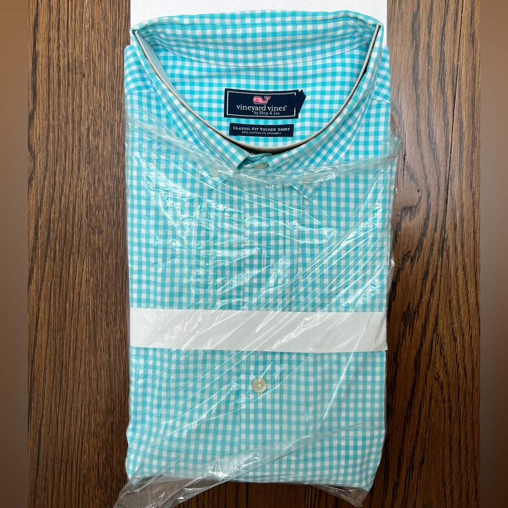 Vineyard Vines Men’s Classic Fit Tucker Shirt like new